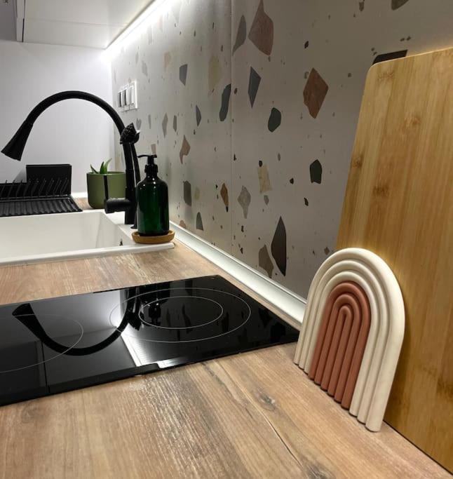 סלוניקי Sage Serenity Central Appartment מראה חיצוני תמונה